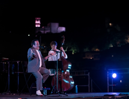 Miguel Ortega presenta en Los Palacios su nuevo trabajo discográfico