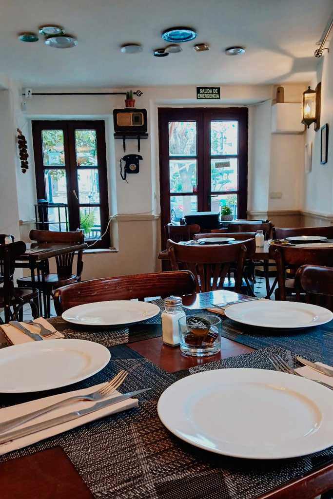 Raza Gaucha. Parrilla Argentina (Casares)